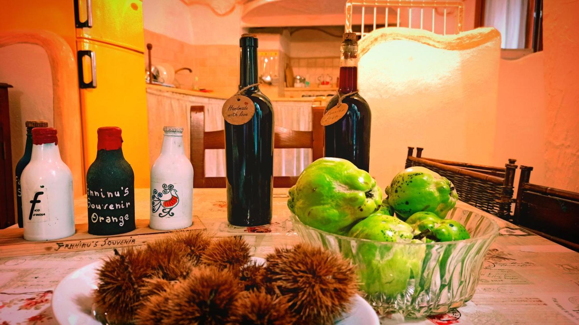 Casa Ele - Casa Indipendente Con Cucina - Bikes Friendly Leilighet Sassari Eksteriør bilde