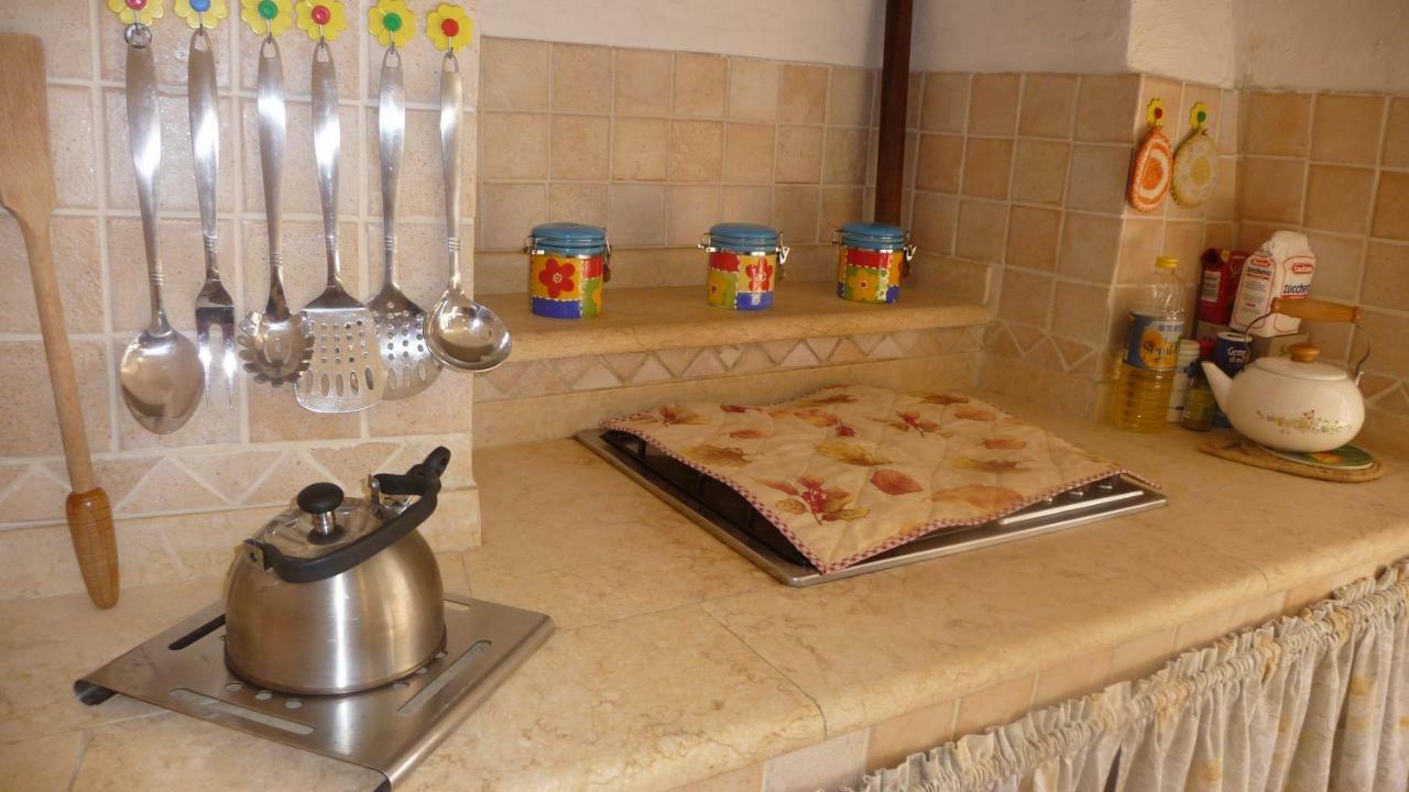 Casa Ele - Casa Indipendente Con Cucina - Bikes Friendly Leilighet Sassari Eksteriør bilde